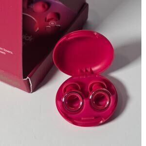 2025 Tomorrowland LOOP Experience 2 Earplugs Holographic Ruby Rare Limited